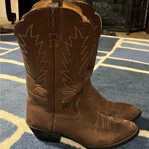 Ariat Cowboy boots women size 8